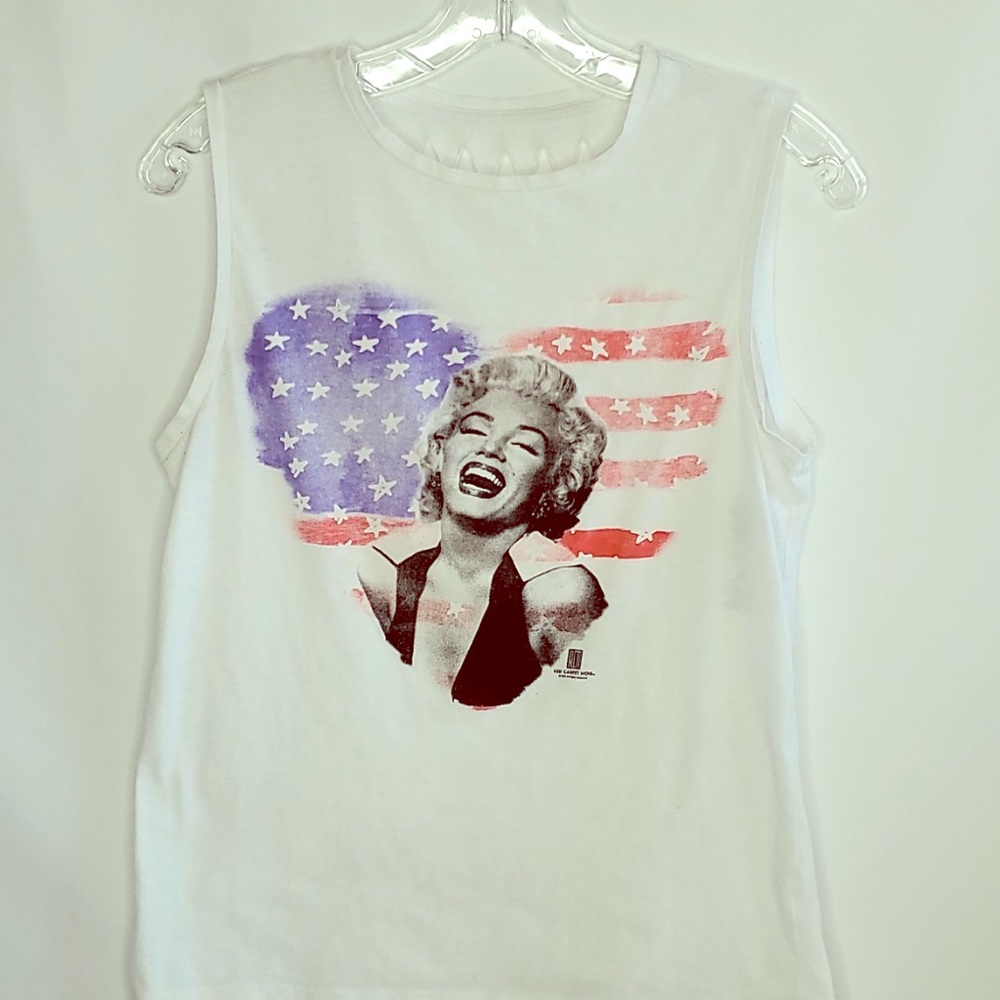 Marilyn Monroe shirt